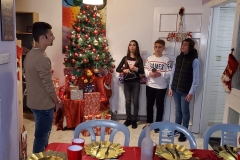 Christmas-Around-the-World-44