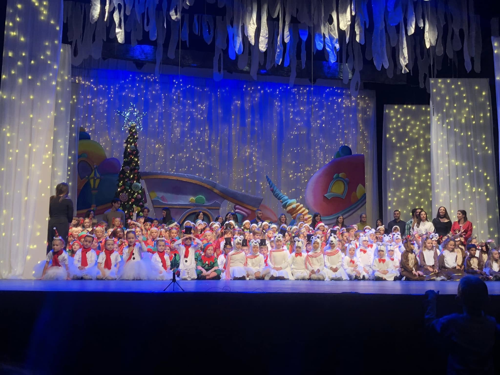 Wonderful Christmas show